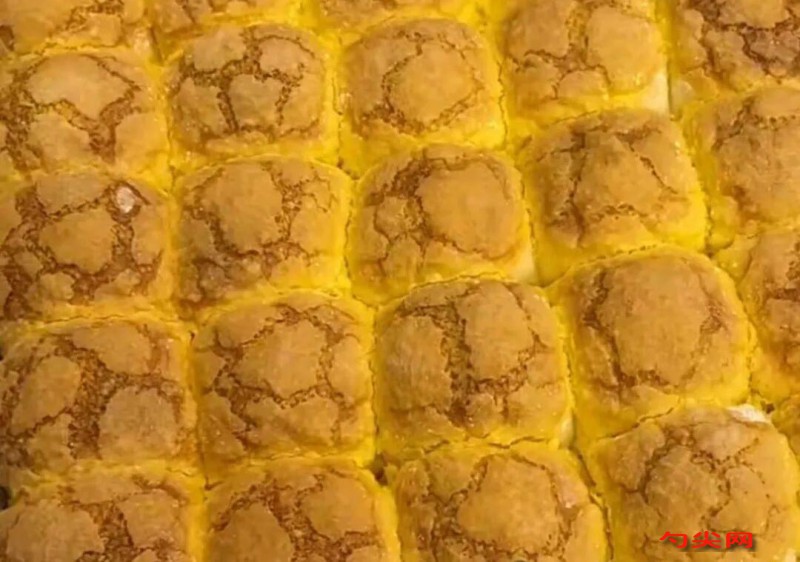 酸奶菠萝蜜排包