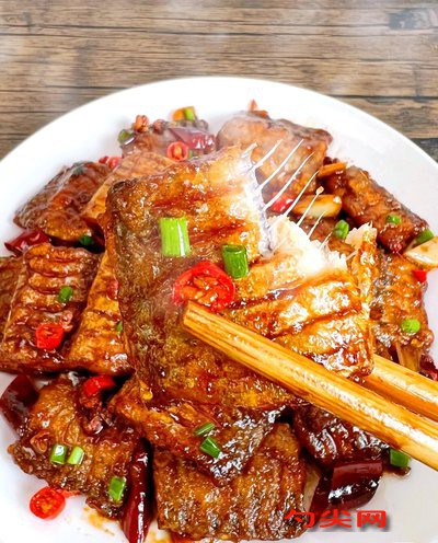 红烧带鱼