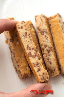 核桃仁白糖饼干